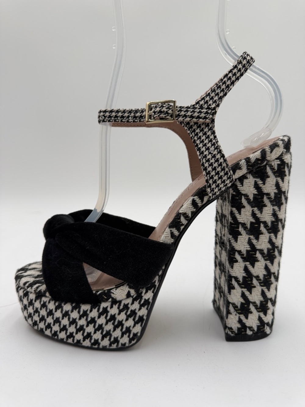 BETSEY JOHNSON sz7.5 Black Velvet and Houndstooth Platform Block Heels Melanni